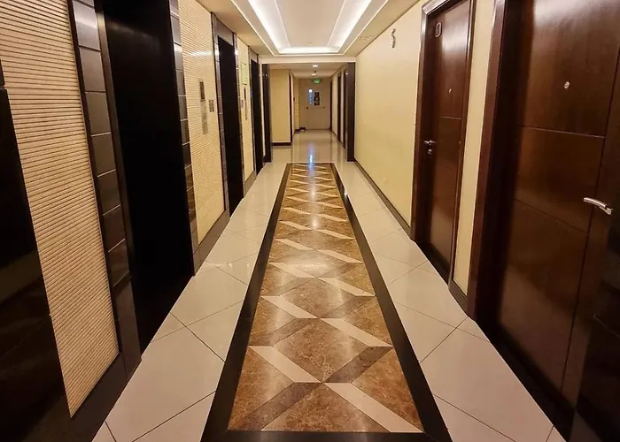 Holiday home Elegant Venice Mckinley Hill Bgc #vlrtc5i *